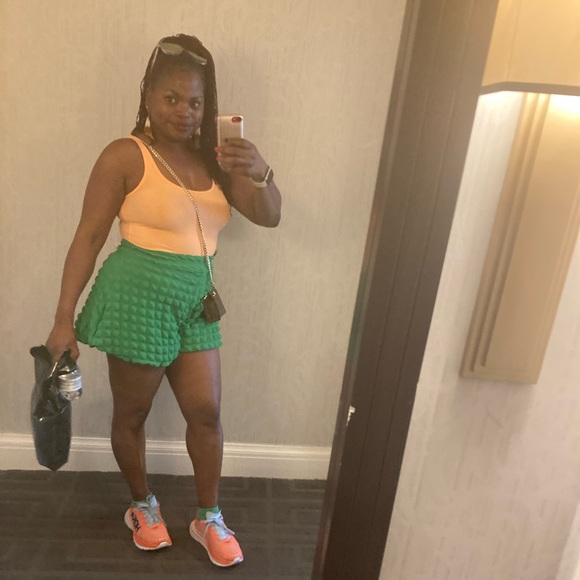 Meet your Posher, Tee - Picture 3 of 4